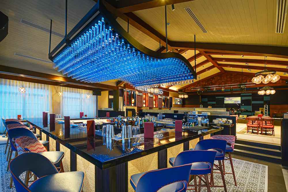 Hard Rock Cafe Maldives at Hard Rock Hotel thumbnail 2